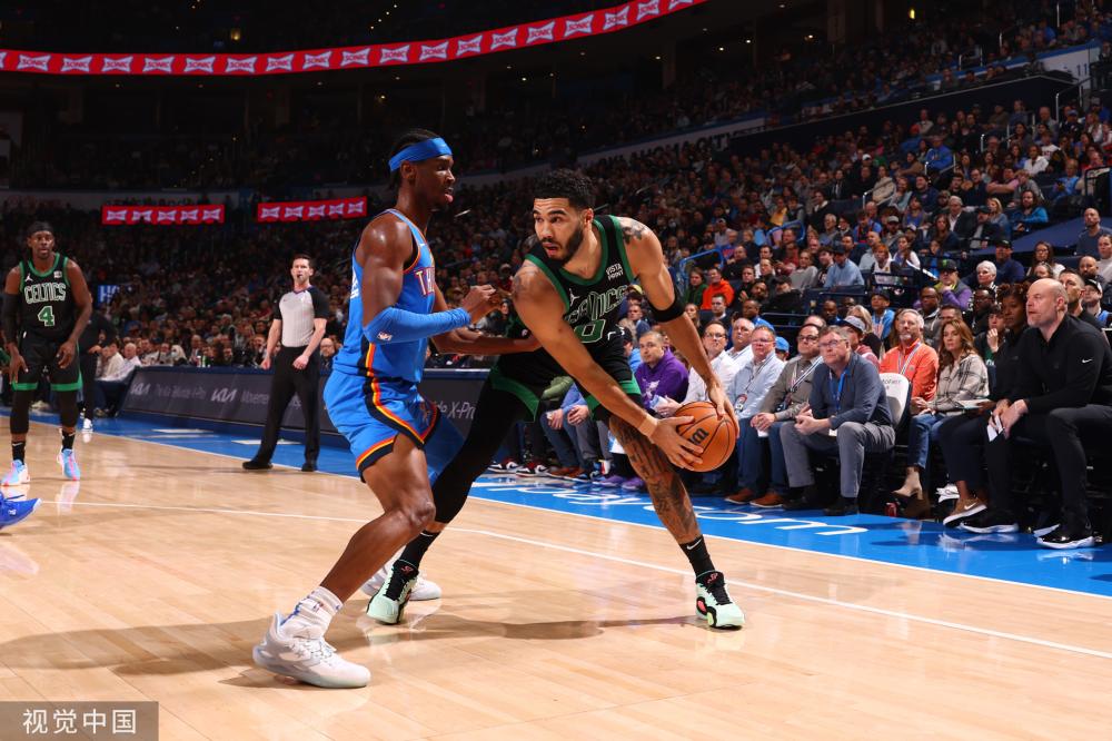 国际局势下 国际局势下